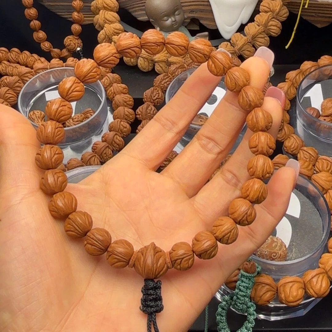 可***儿桃核吊坠野生红魔玉龙脊105尺寸