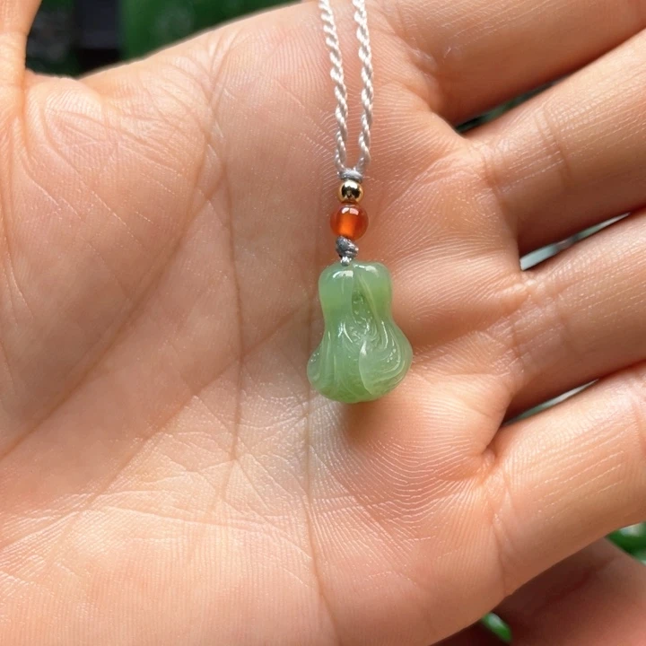 和田玉（碧玉）未镶嵌颈饰