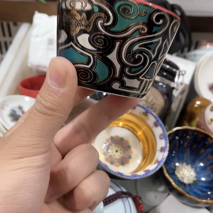 陶瓷茶具全部清清完回家过年