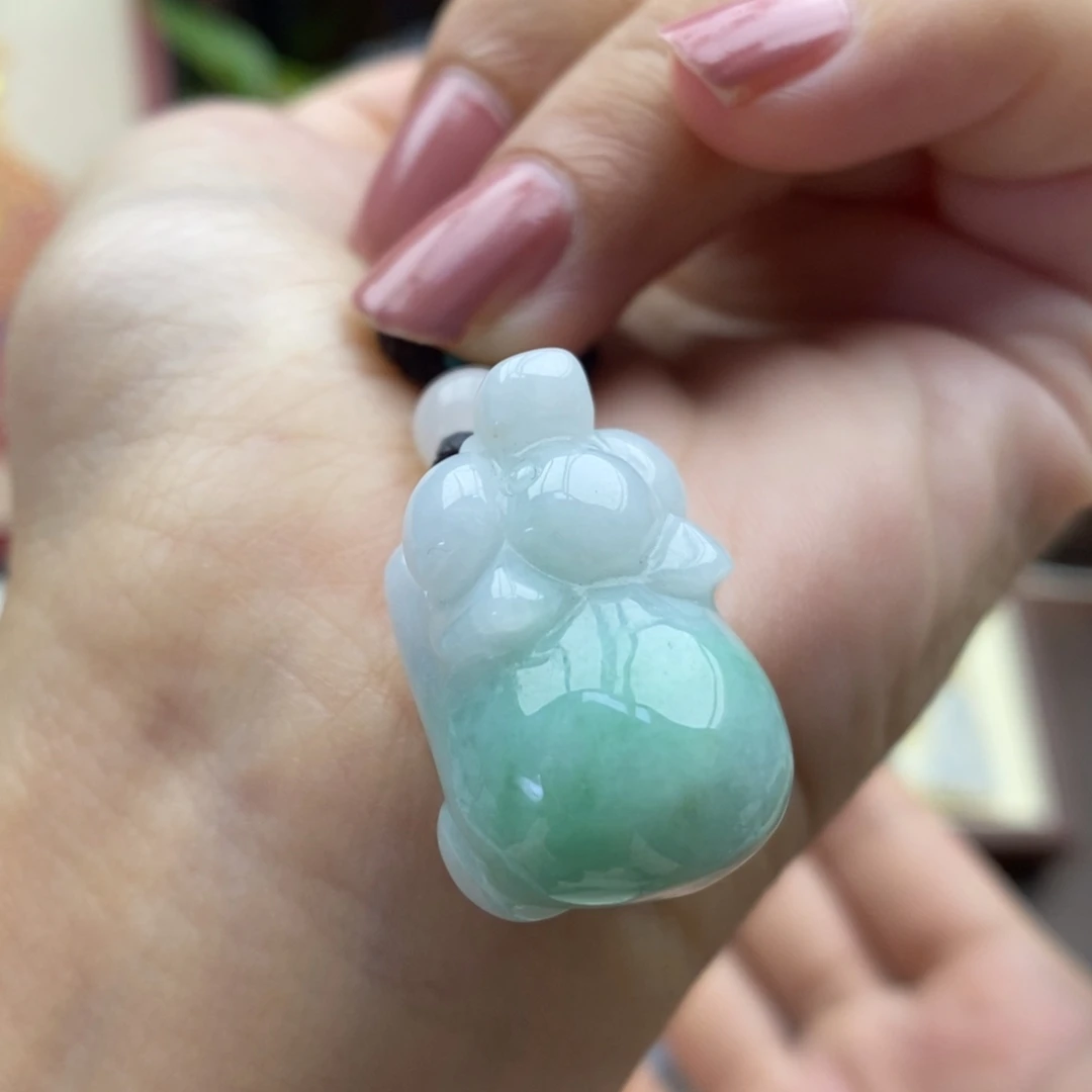 翡翠未镶嵌颈饰吊坠7