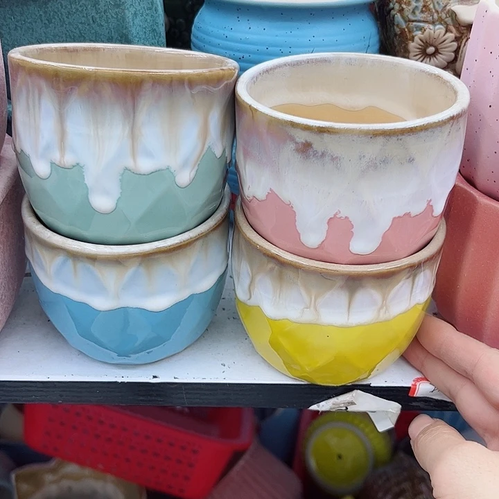 多肉绿植陶瓷花盆9.9包邮，有孔