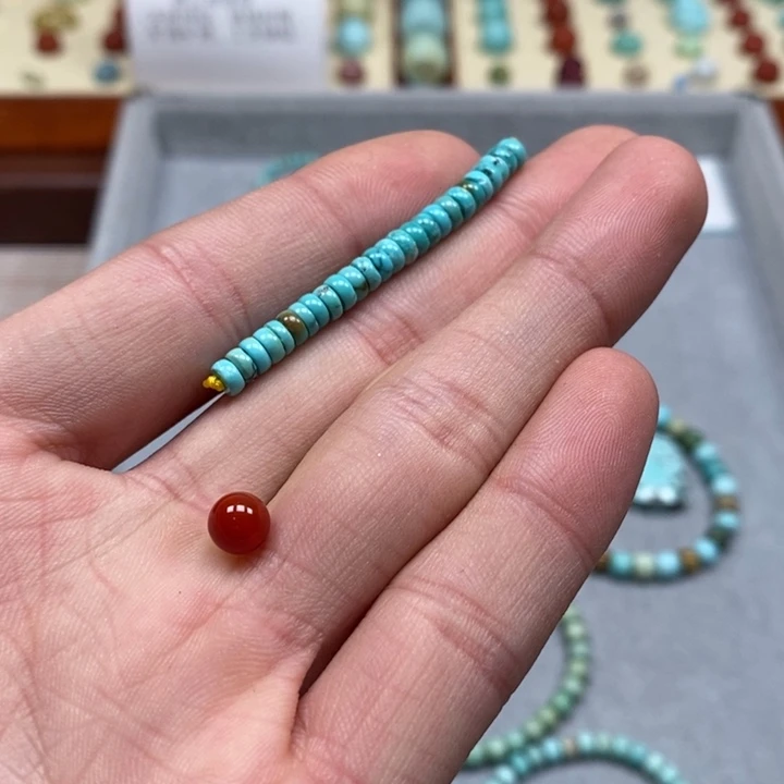 南红玛瑙配饰未镶嵌谷*?