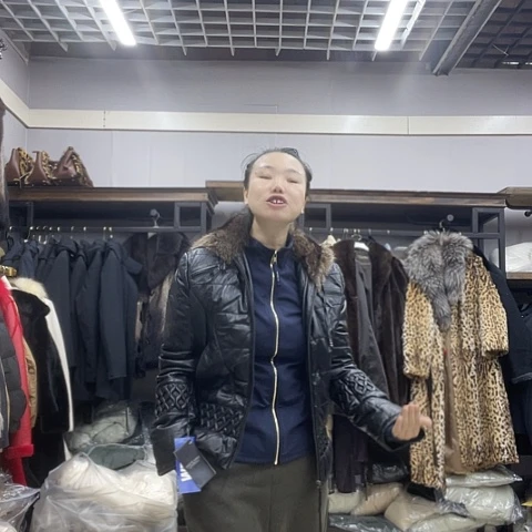 背心好看好看一点