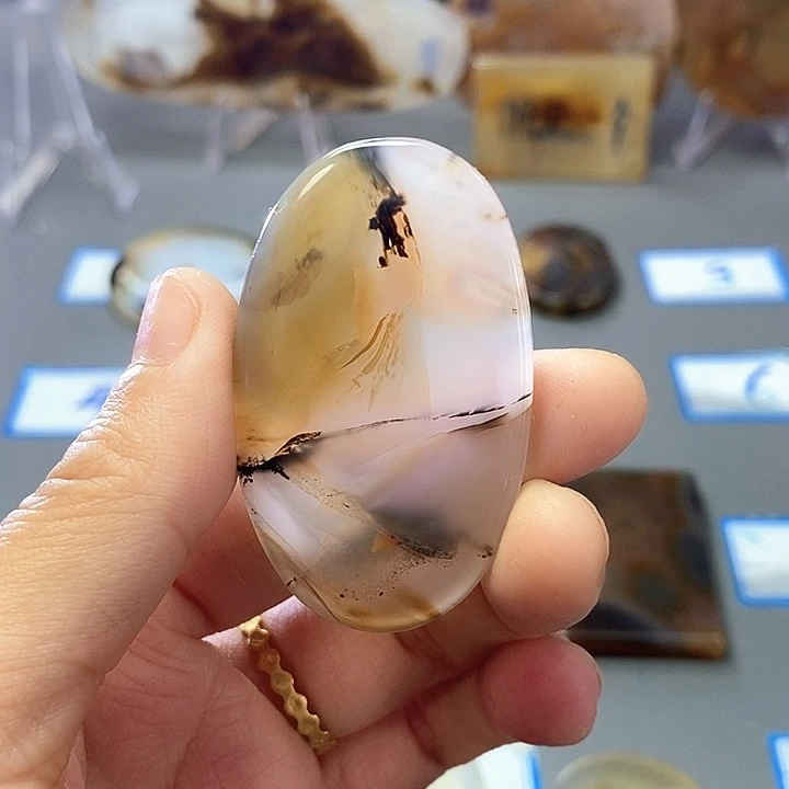 玛瑙/玉髓未镶嵌珠宝半成品