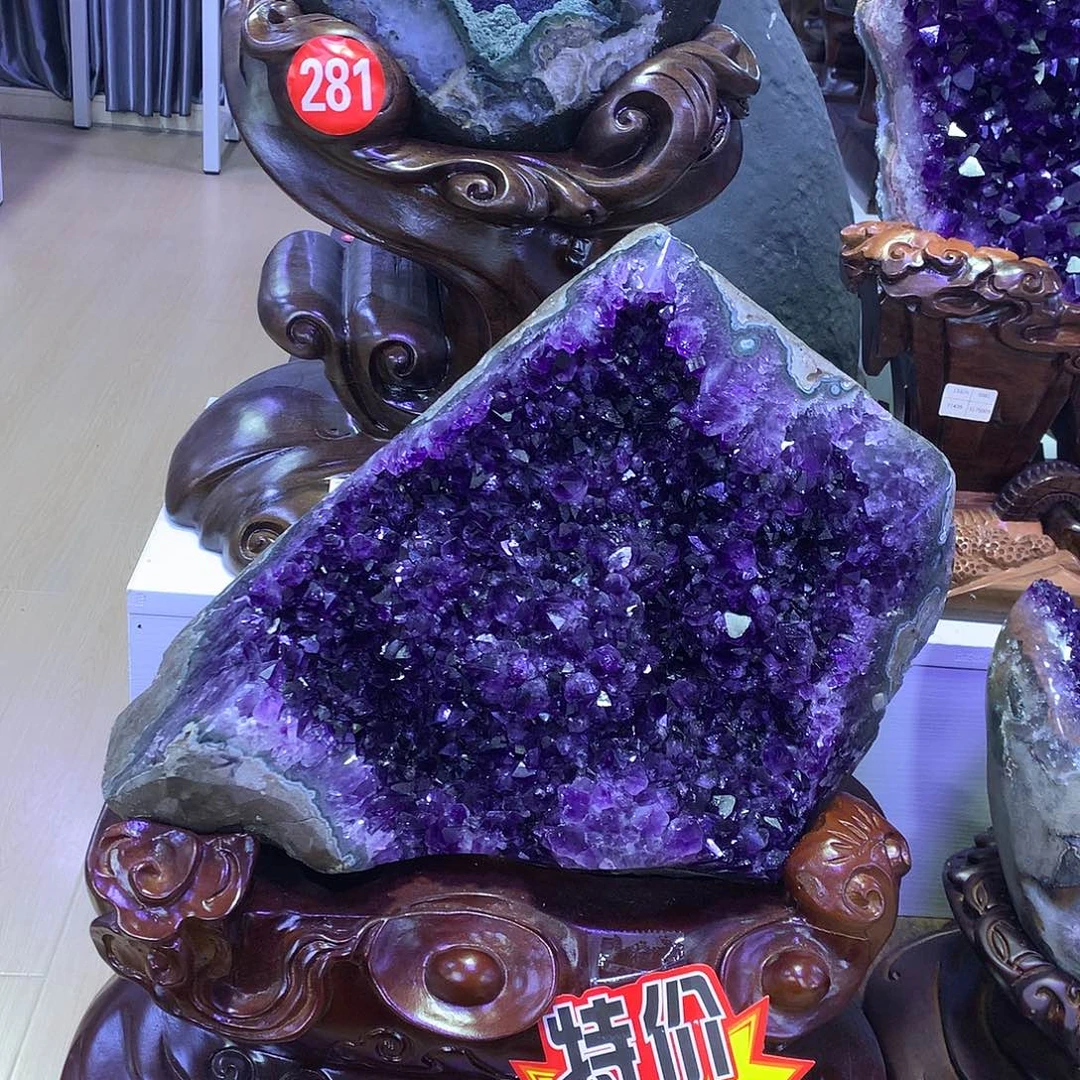 大型摆件（非配饰）未镶嵌水晶