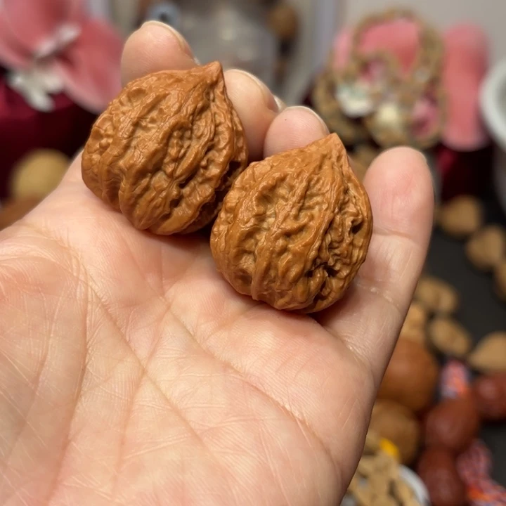 文玩核桃吊坠云朵182