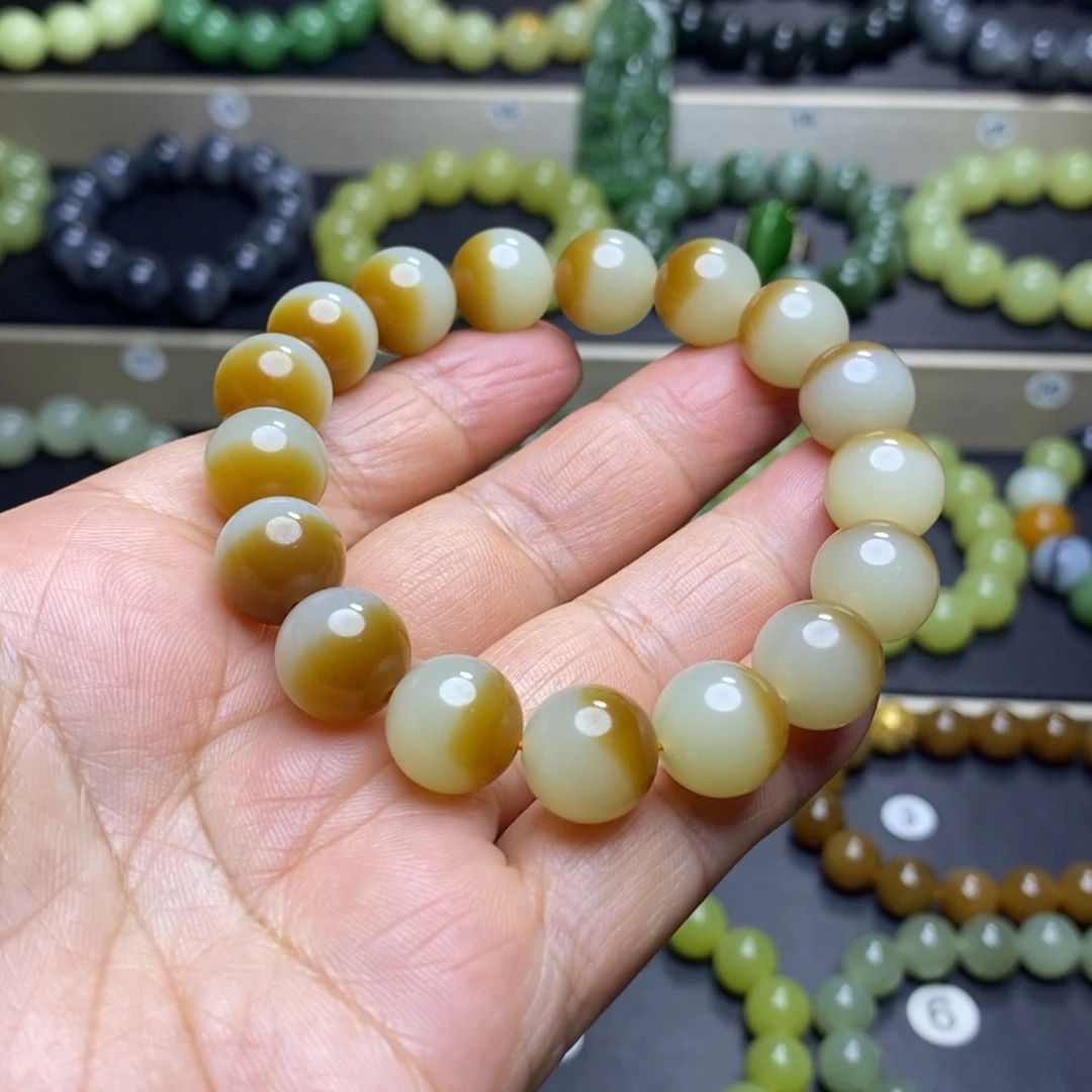 和田玉未镶嵌手串