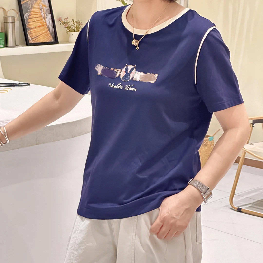 【心依阁铭品】8268广州时尚休闲宽松体恤