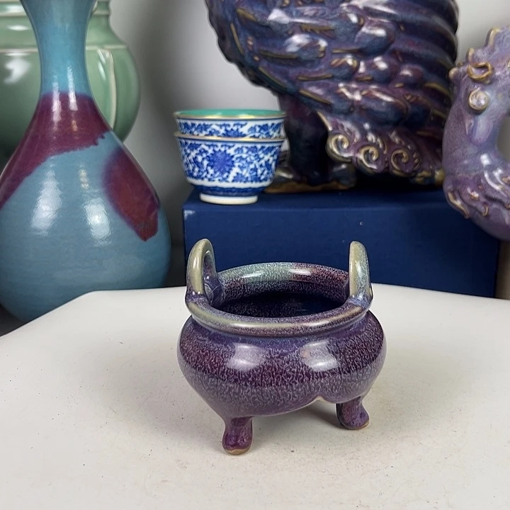 苍***海摆件陶均瓷玫瑰紫釉三足炉！