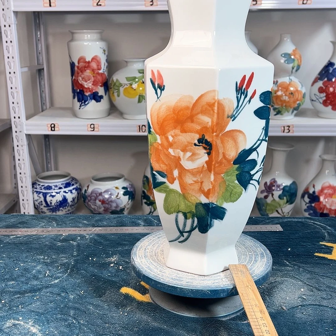 摆件景德镇陶瓷6黄牡