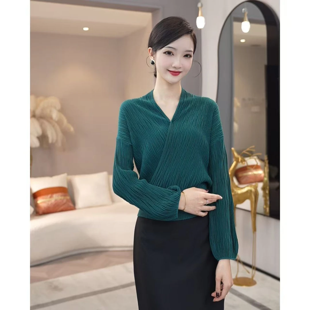 2026秋冬新款【7944】含绵羊毛洋气不对称收腰设计V领针织衫毛衣