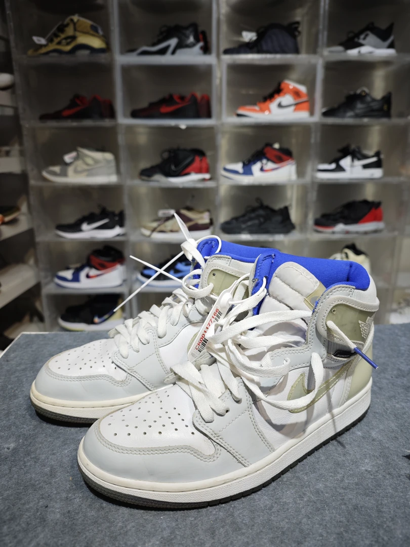 42.5码Jordan Air Jordan 1 高帮 复古篮球鞋