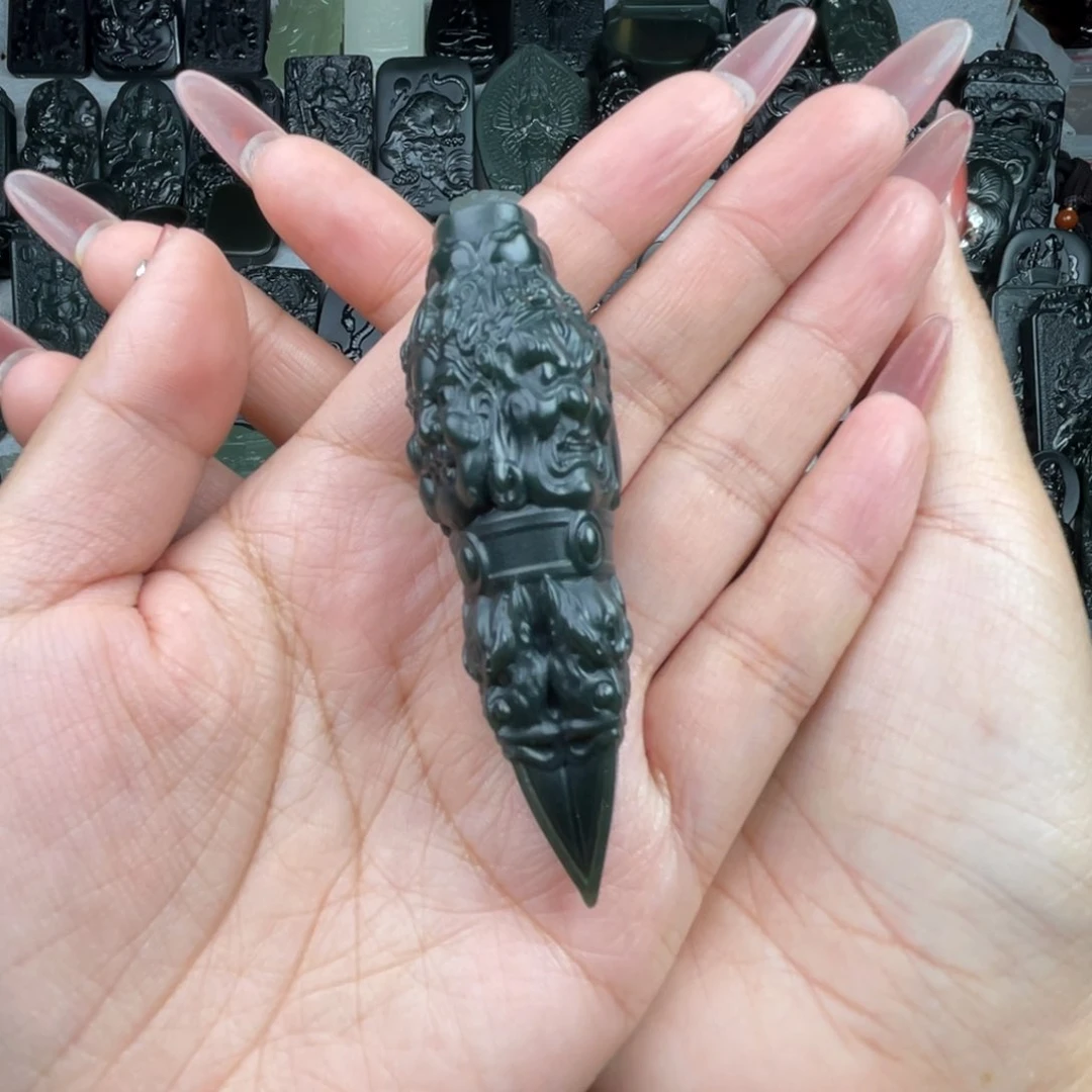 颈饰未镶嵌和田玉刘*