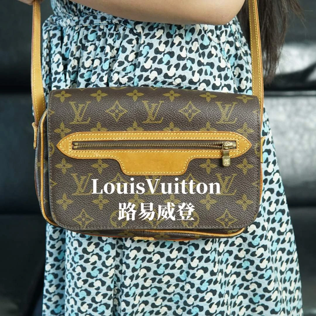 95新 LouisVuitton/路易威登 翻盖笑脸秋千包(小)/fy09108327