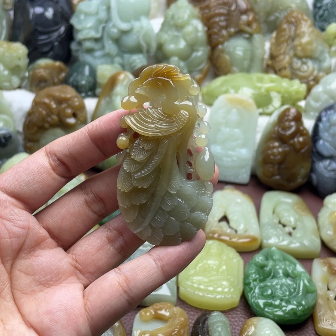 颈饰未镶嵌和田玉
