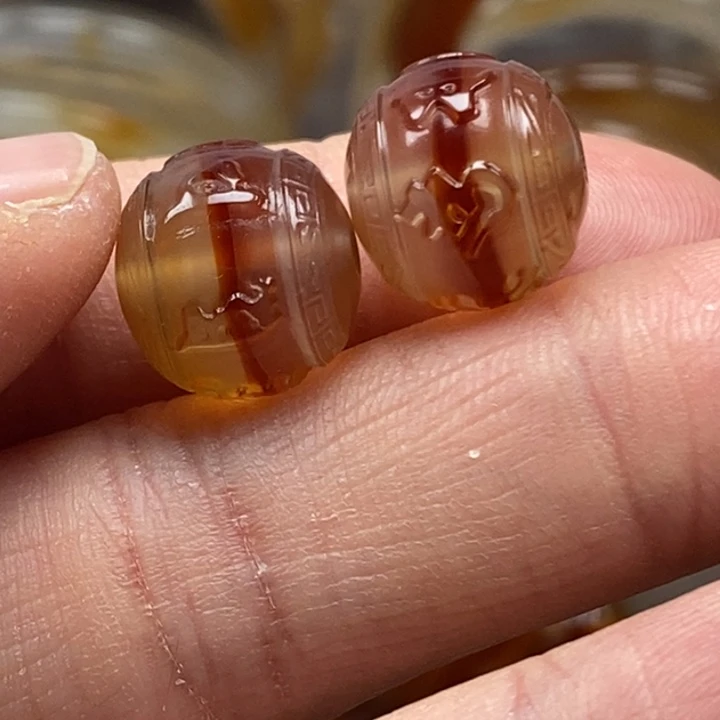 玛瑙/玉髓手串未镶嵌格**创