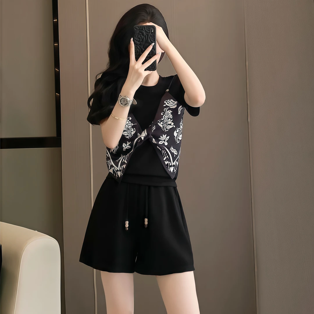 减龄穿搭一整套休闲套装女2025夏季新款假两件短袖短裤显瘦两件套