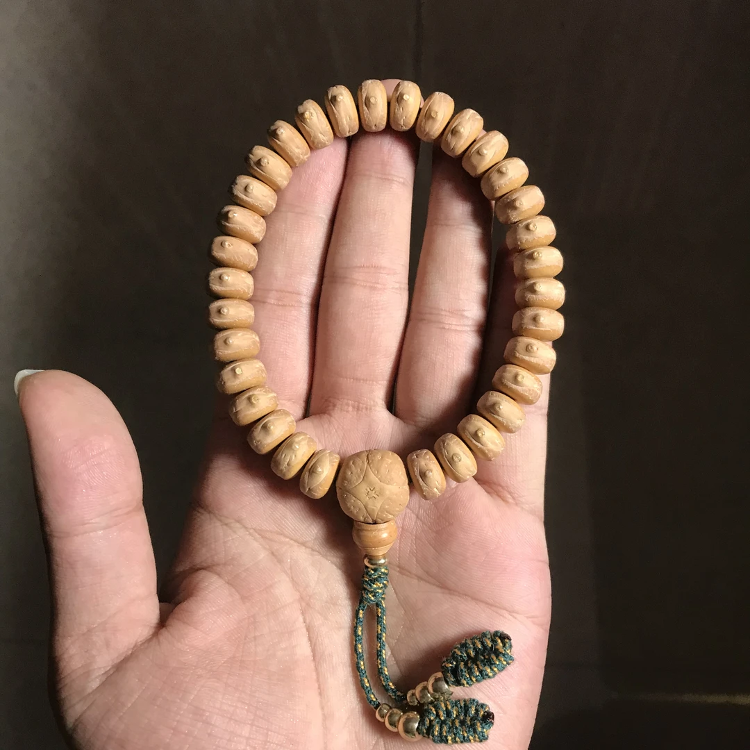 精品实心飞碟药片1.1-1.13cm小凤眼菩提 立体大眼 天花板