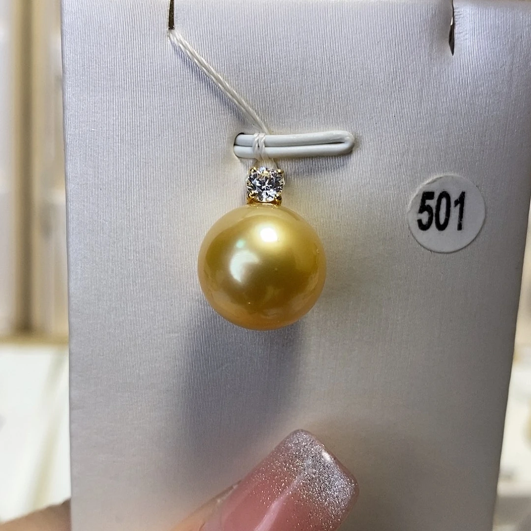 海水珍珠吊坠(不含链)18K金镶嵌