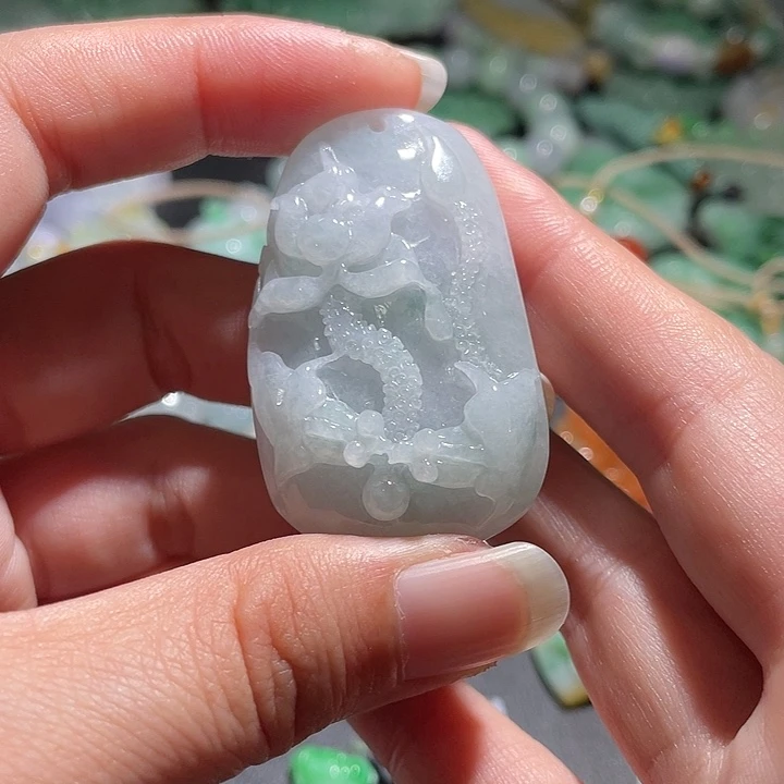 颈饰未镶嵌翡翠天