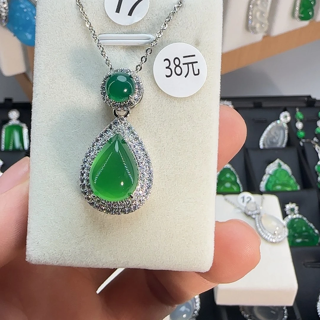 玛瑙/玉髓颈饰合金