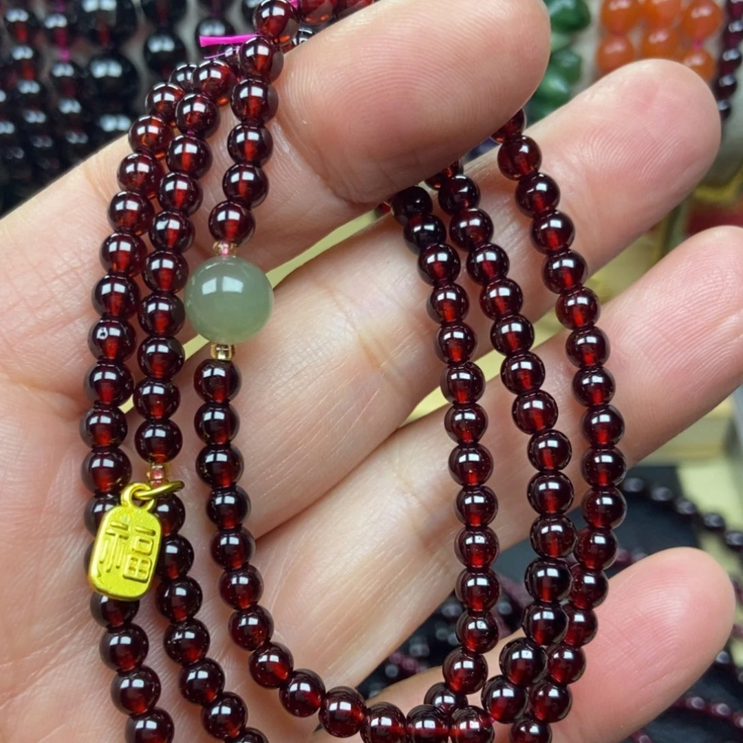 未镶嵌石榴石手链