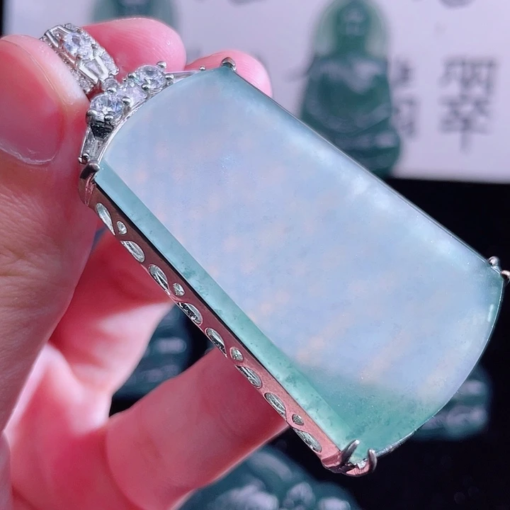 翡翠未镶嵌颈饰999999999