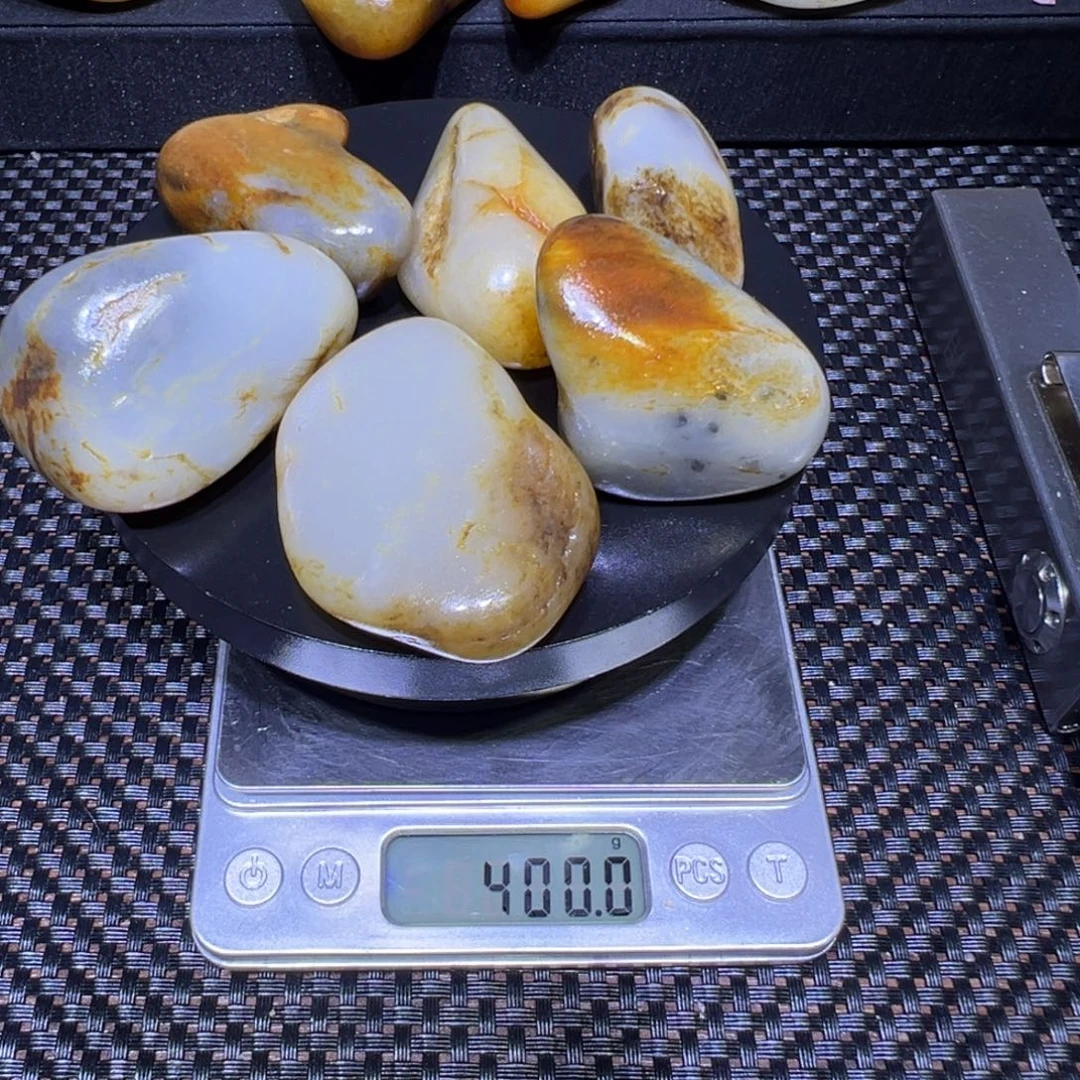 和田玉（子料）未镶嵌吊坠(不含链)400