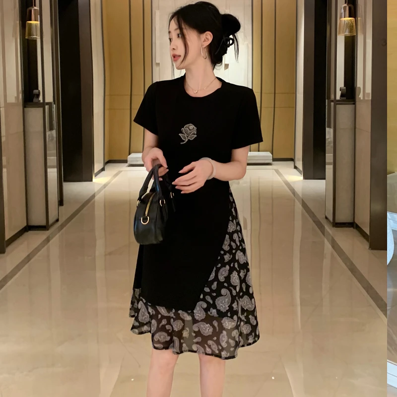 2025夏季新款法式复古玫瑰镶钻小黑裙不规则碎花拼接连衣裙女874