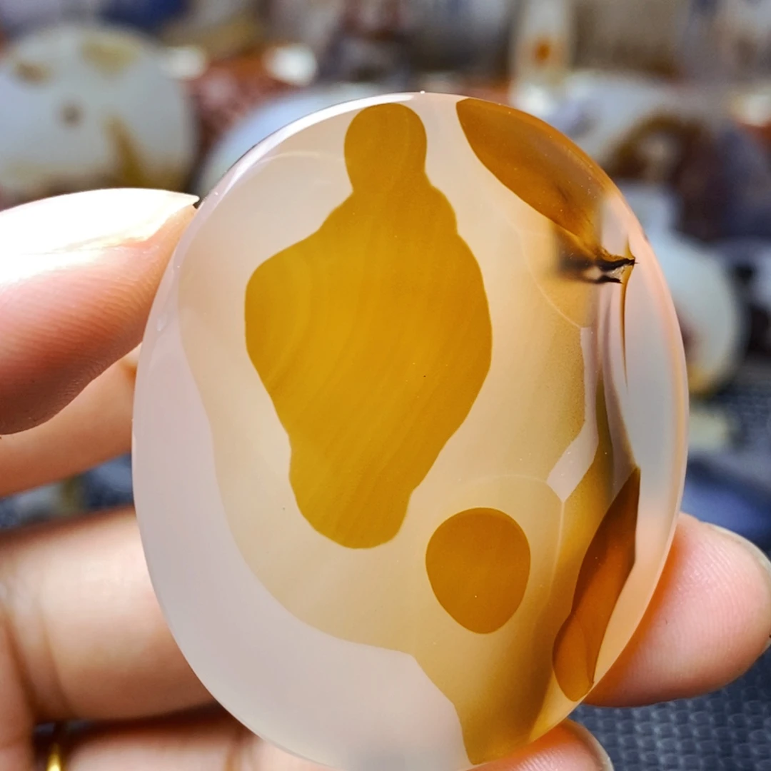 玛瑙/玉髓未镶嵌珠宝半成品