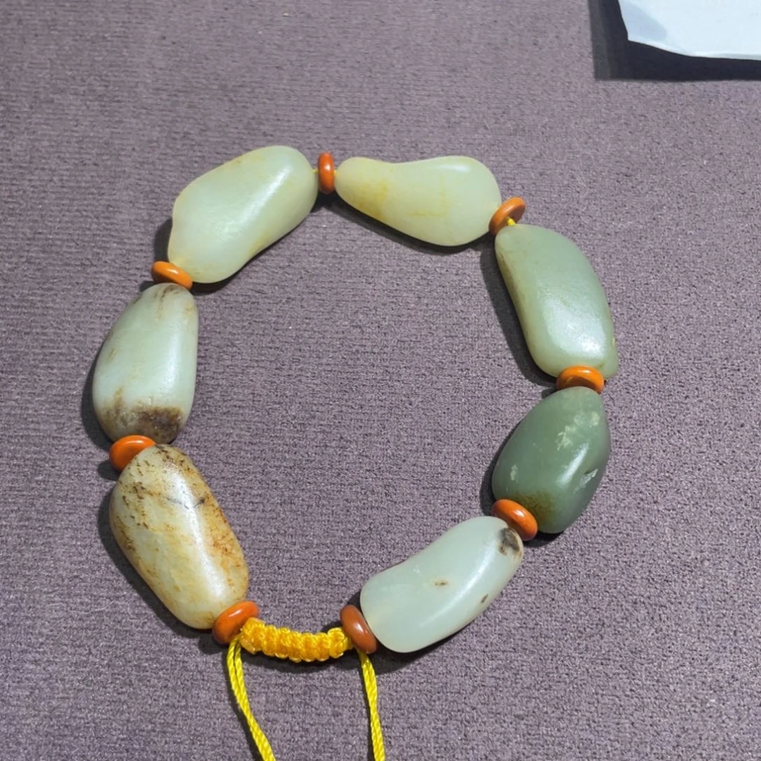 和田玉未镶嵌把件58.2克