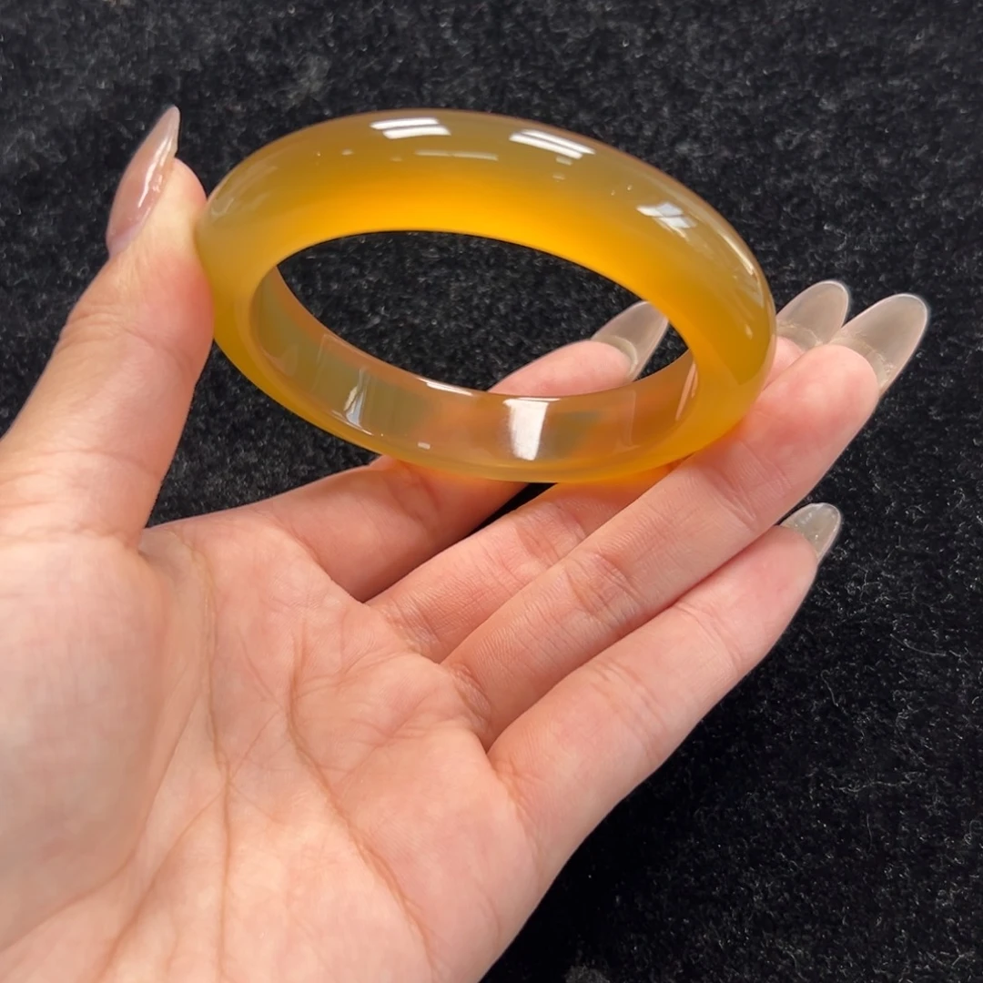 手镯玛瑙/玉髓未镶嵌