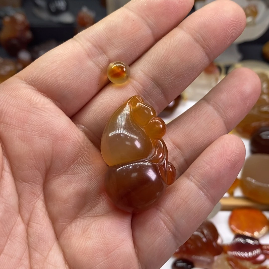 玛瑙/玉髓合金颈饰