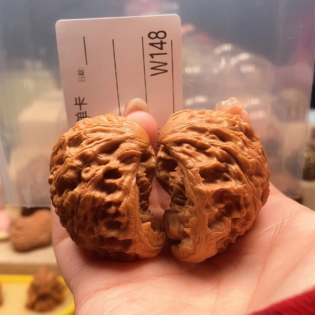 半***狂文玩核桃吊坠精品课程的教学与研究工作者的