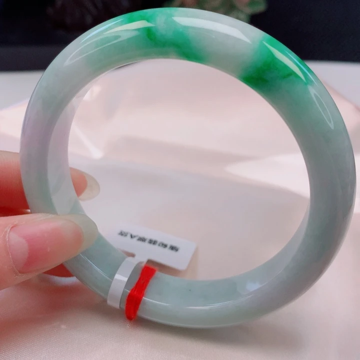 未镶嵌手镯翡翠58圈