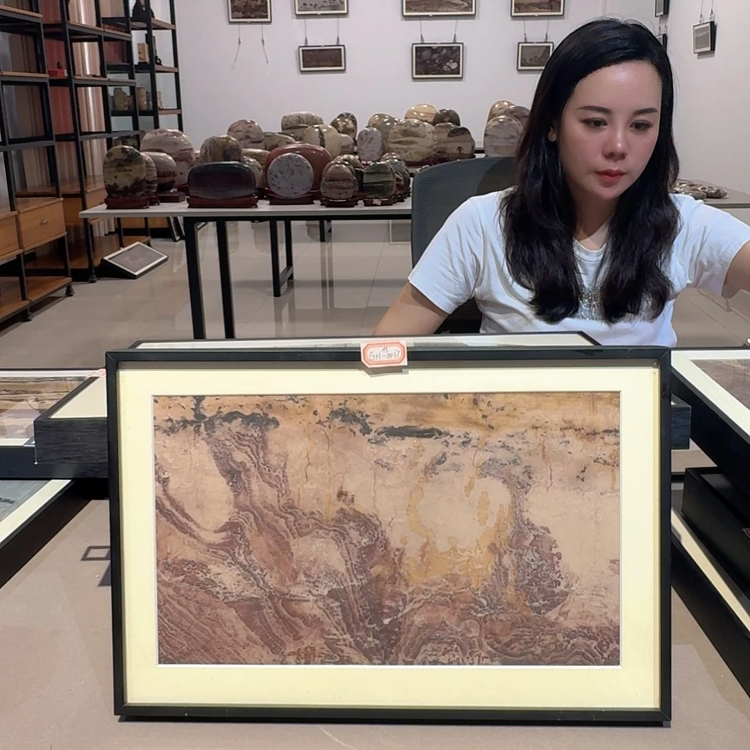 33×22 2长江画面石板画