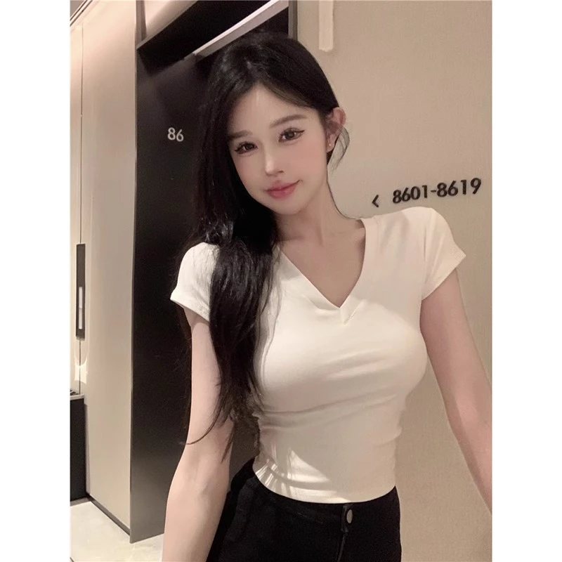 白色V领短袖T恤女2024夏季内搭打底衫修身纯欲基础款百搭显瘦上衣