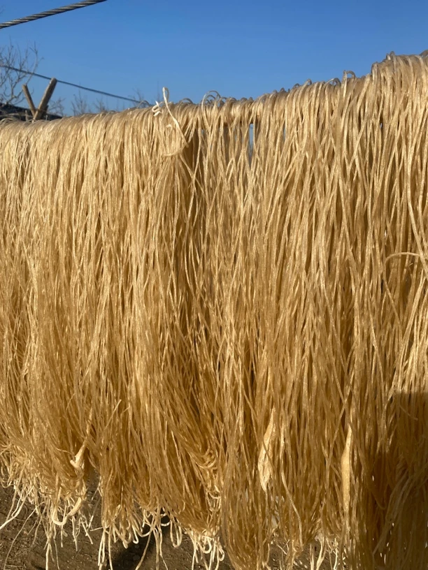 纯手工红薯中粗细圆粉条自然晾晒火锅酸辣粉(细粉)