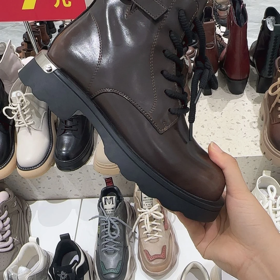 353037棕色35马丁靴