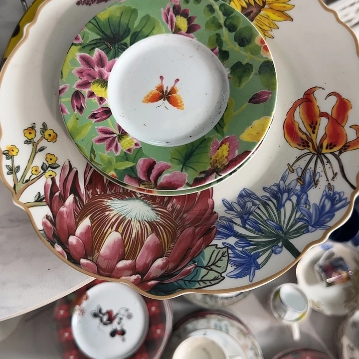 阿***好瓷一个大盘35加两个小盘16米