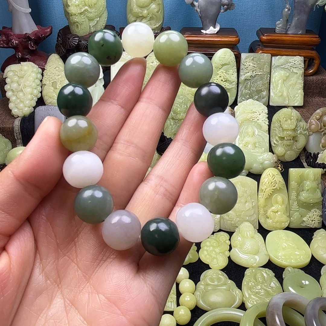 和田玉未镶嵌手串