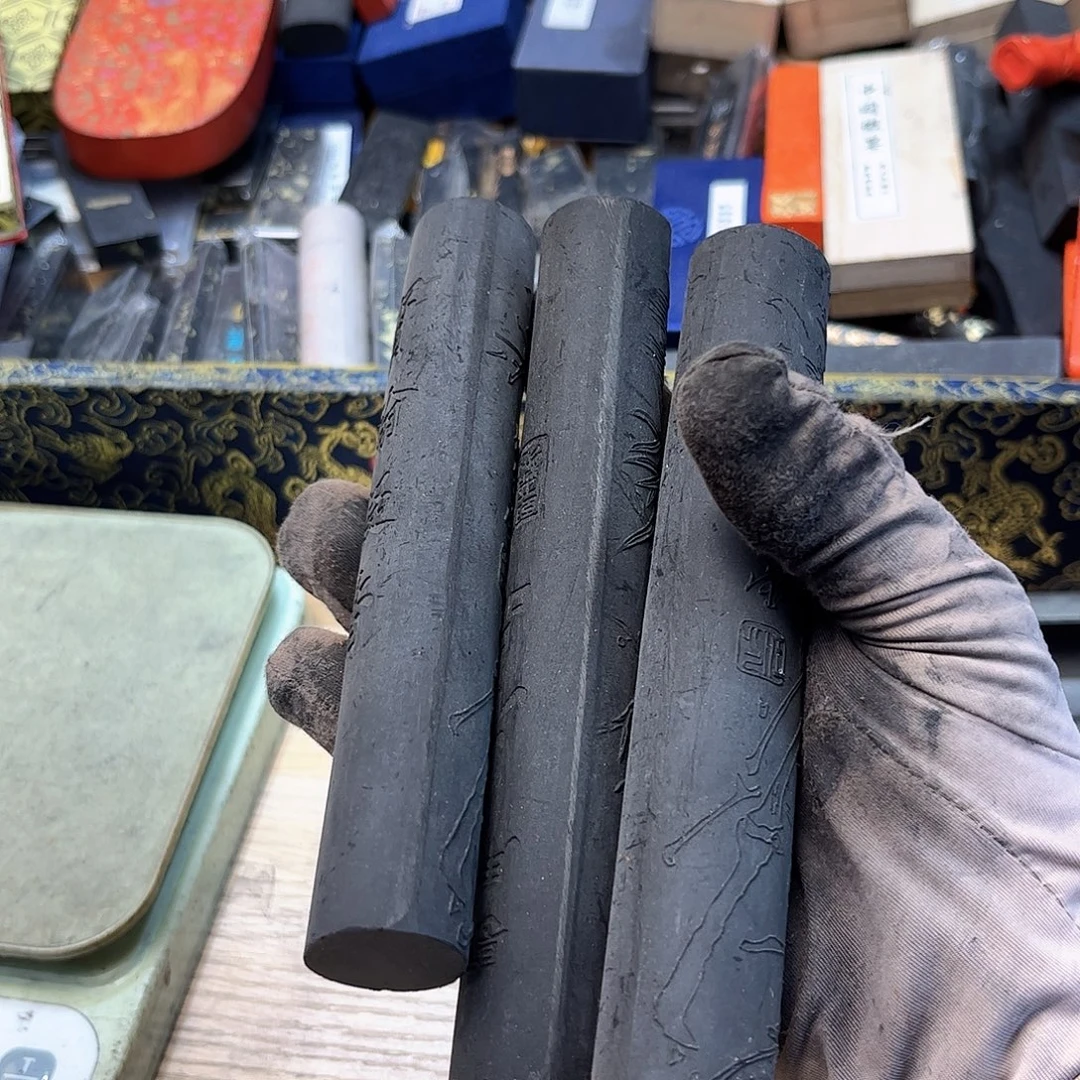 哈哈哈哈哈刚刚3条