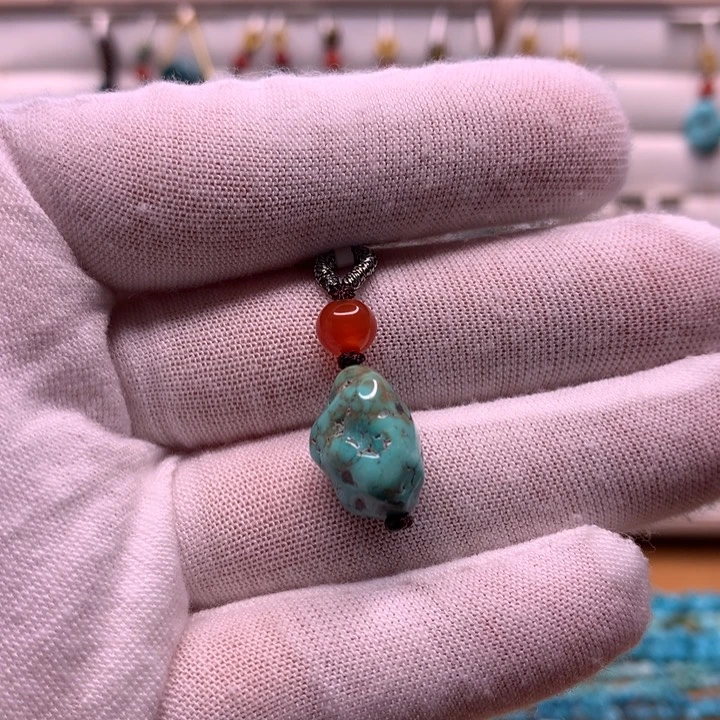 月****绿松石未镶嵌原矿