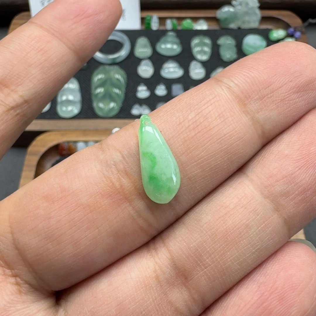 翡翠散珠16.7-7-3.4