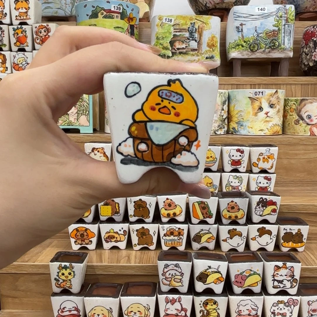 2344567899手绘花盆