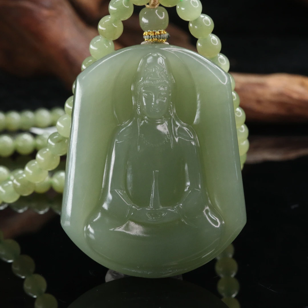 lot10和田玉晴水观音吊坠/400814厦门保利拍卖