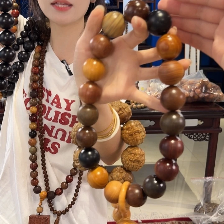 维腊木（绿檀）其他3.0多宝珠平安福禄手持