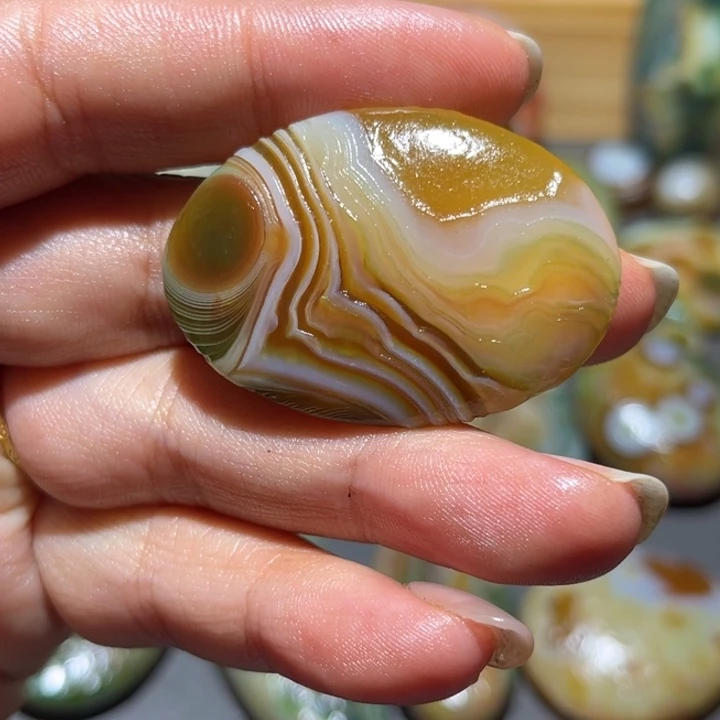 未镶嵌颈饰玛瑙/玉髓