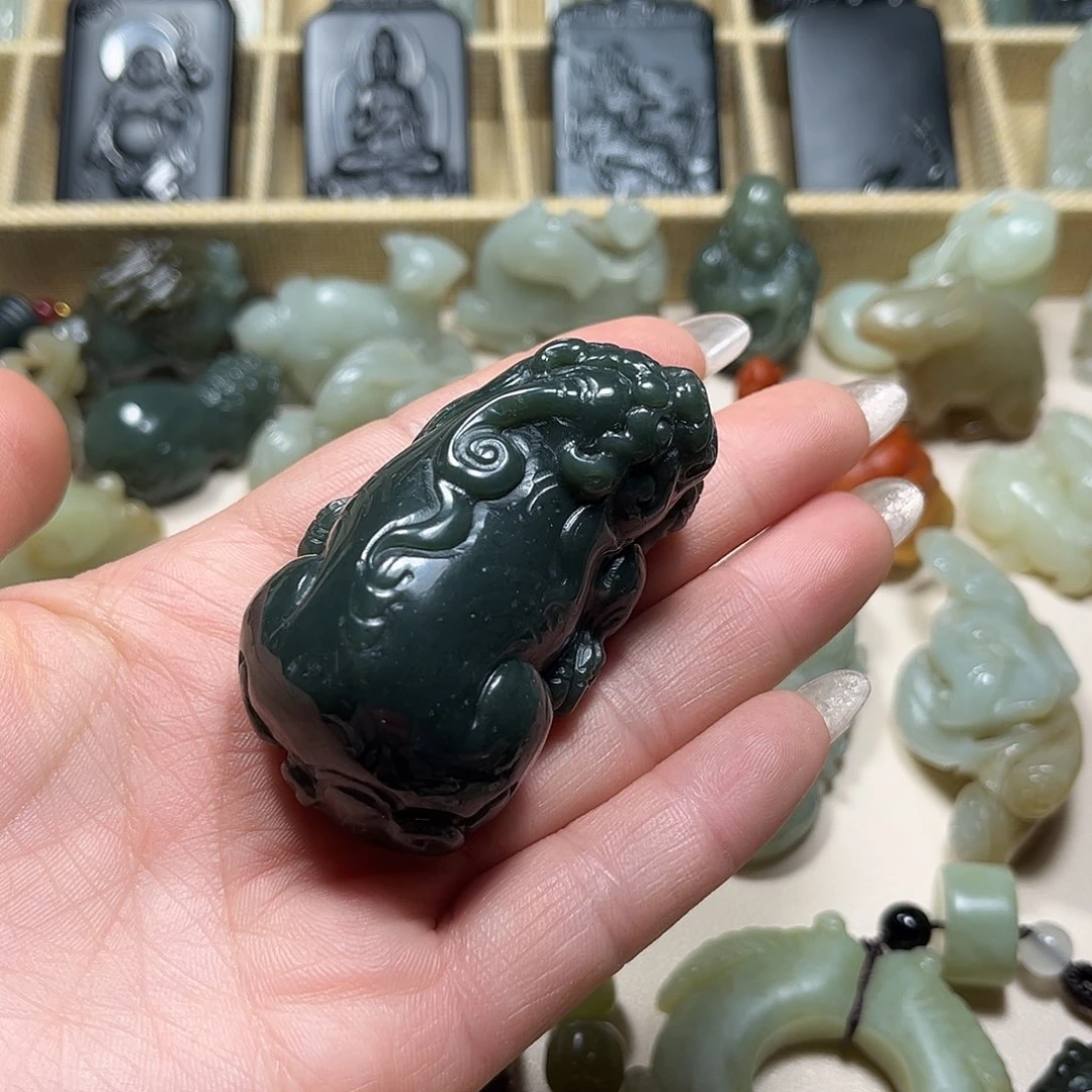 和田玉（青玉）未镶嵌挂件