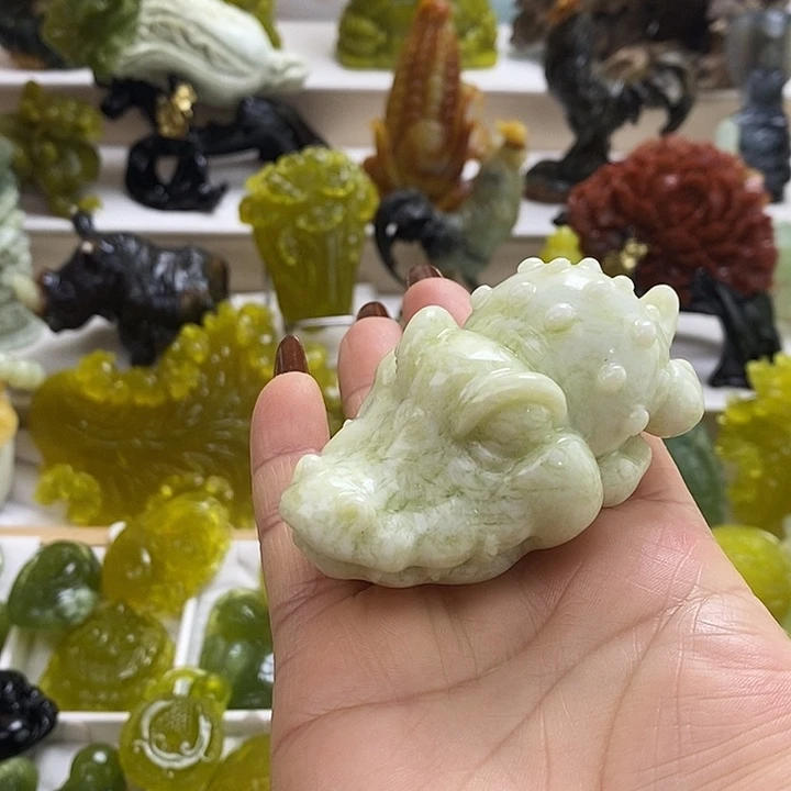 蛇纹石玉未镶嵌手把件